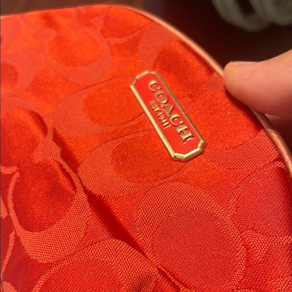 GUC Coach Cosmetic pouch x ESTE LAUDER 2010 - Picture 12 of 13